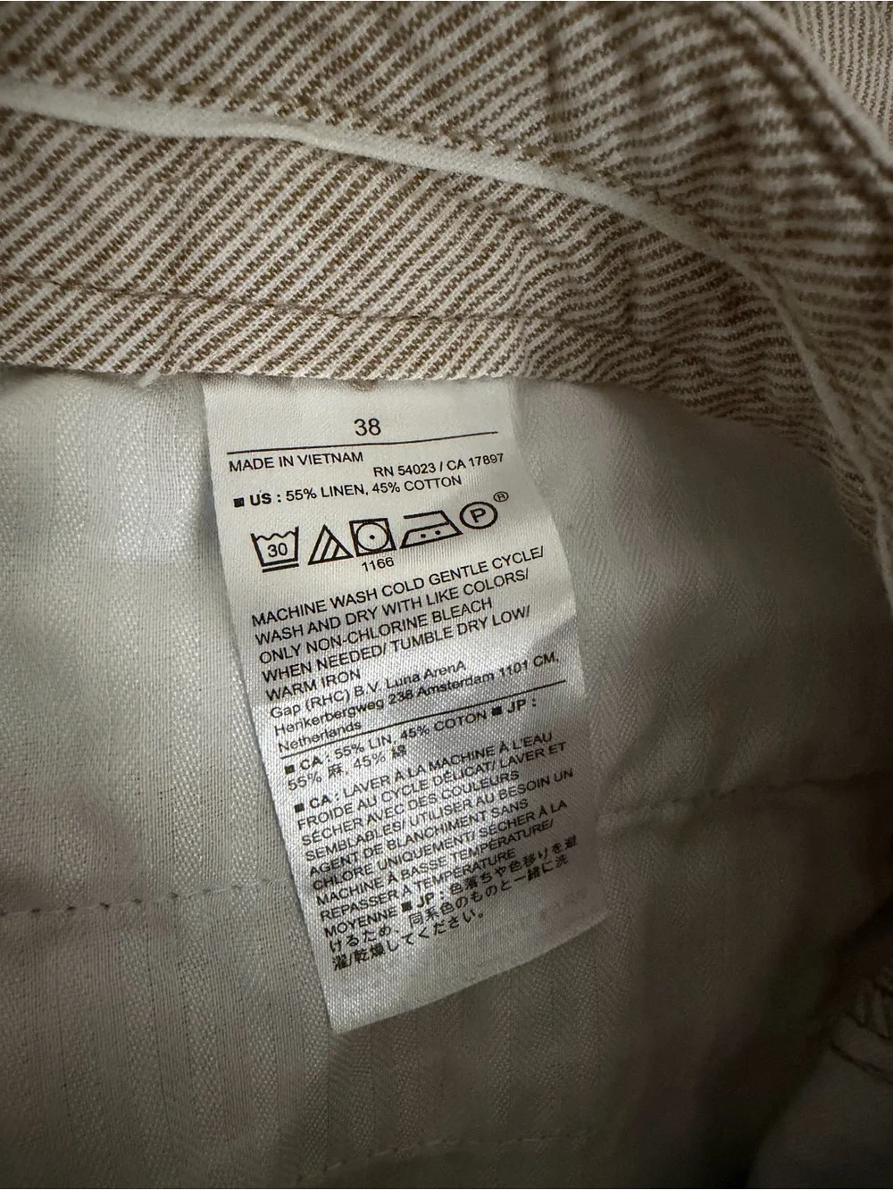 Banana Republic Men’s Linen Blend Shorts | 38 | Khaki & White